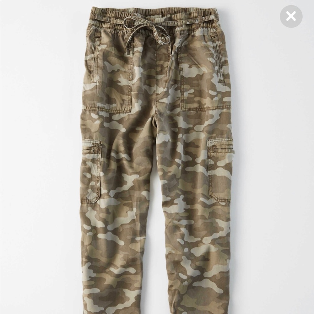 American eagle joggers